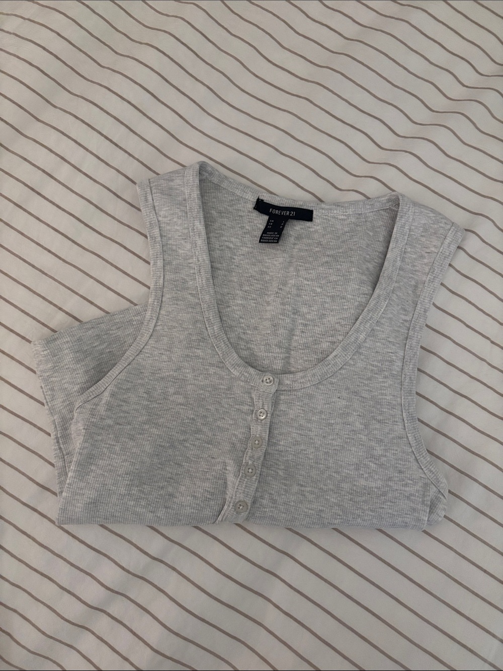 Forever 21 tank